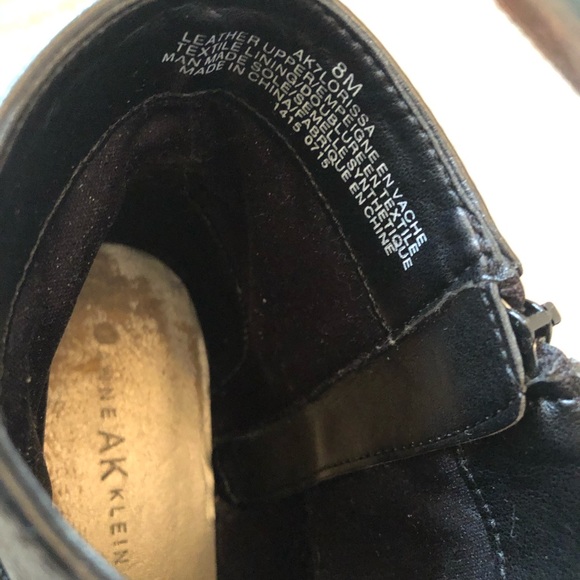 Black leather moto booties - Picture 5 of 8